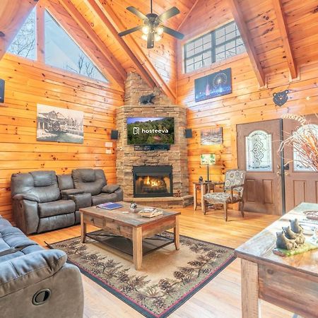 Comfort Cabin Bearway To Heaven W Private Hot Tub Pigeon Forge Ngoại thất bức ảnh