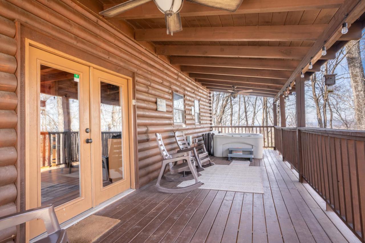 Comfort Cabin Bearway To Heaven W Private Hot Tub Pigeon Forge Ngoại thất bức ảnh