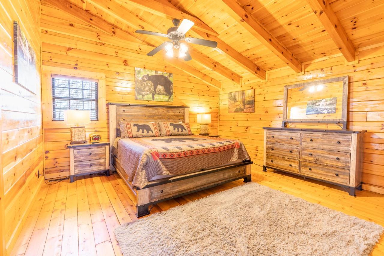 Comfort Cabin Bearway To Heaven W Private Hot Tub Pigeon Forge Ngoại thất bức ảnh