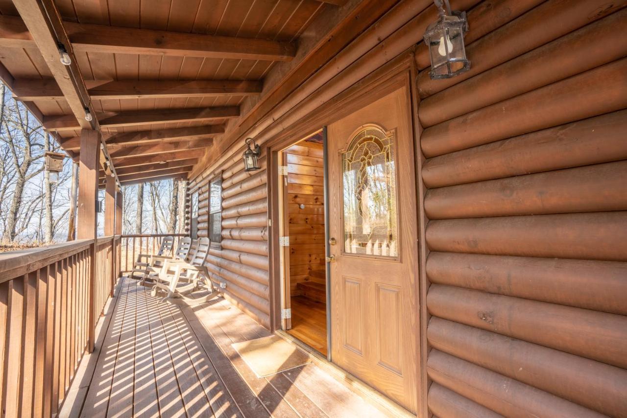 Comfort Cabin Bearway To Heaven W Private Hot Tub Pigeon Forge Ngoại thất bức ảnh