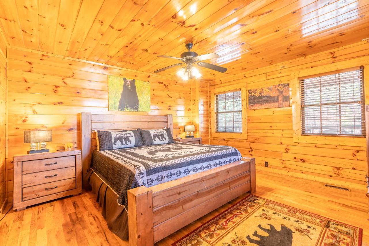 Comfort Cabin Bearway To Heaven W Private Hot Tub Pigeon Forge Ngoại thất bức ảnh