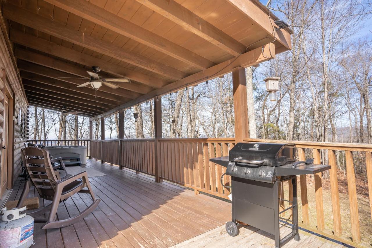 Comfort Cabin Bearway To Heaven W Private Hot Tub Pigeon Forge Ngoại thất bức ảnh
